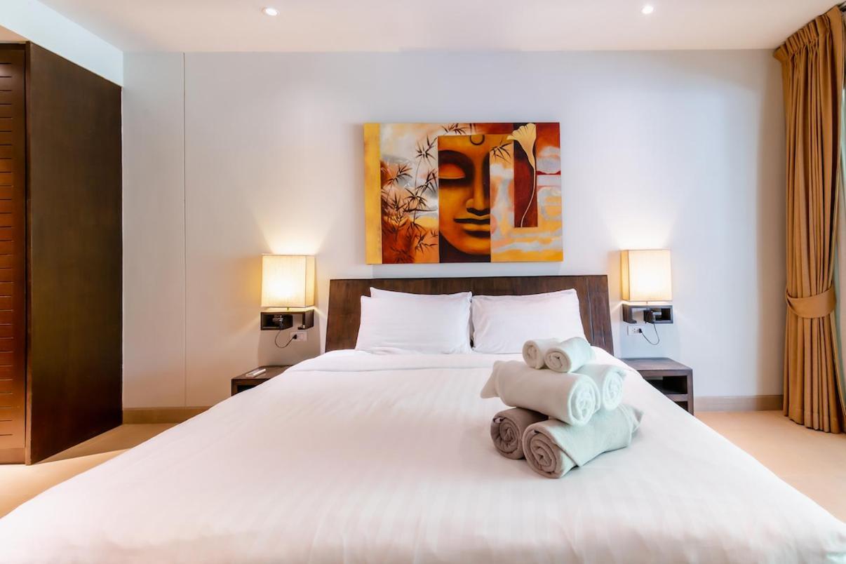 Poppy Beachfront Residence Rawai Ruang foto